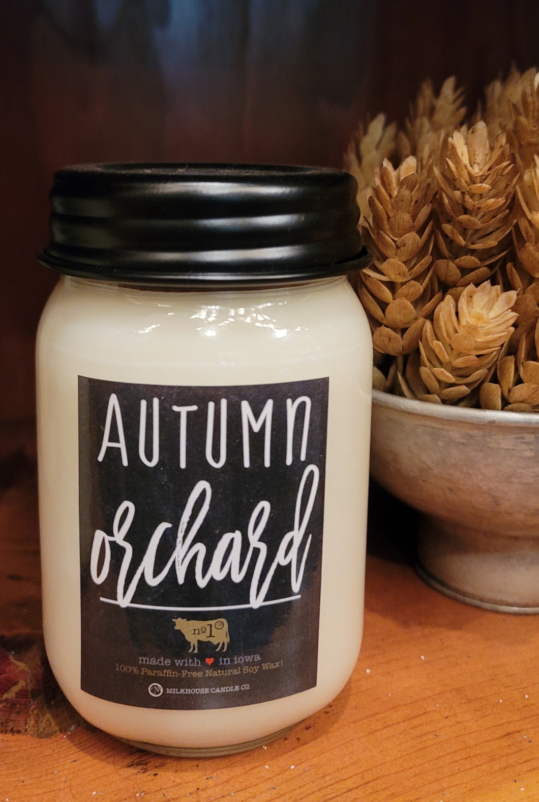 Z. Autumn orchard soy candle