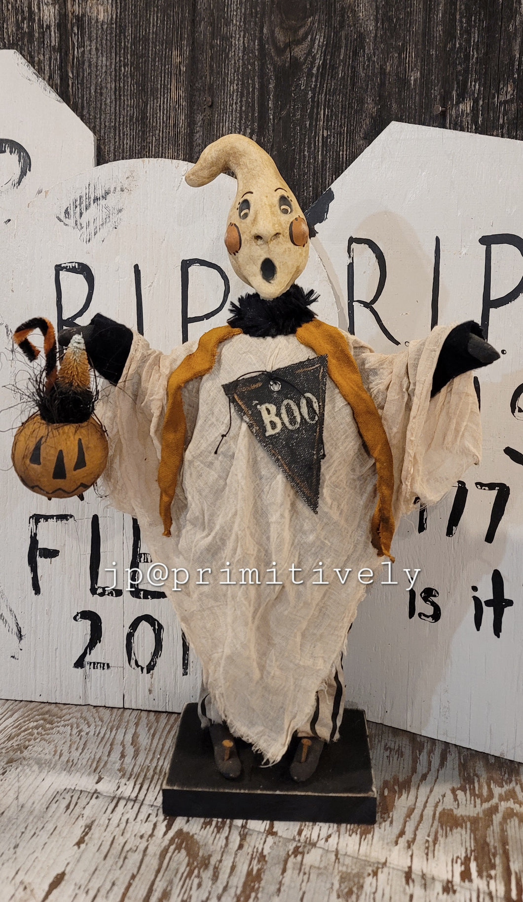 Clay head ghost #1