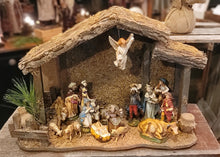 Load image into Gallery viewer, Vintage nativity set -made in Italy including stable *Exellent condition*
