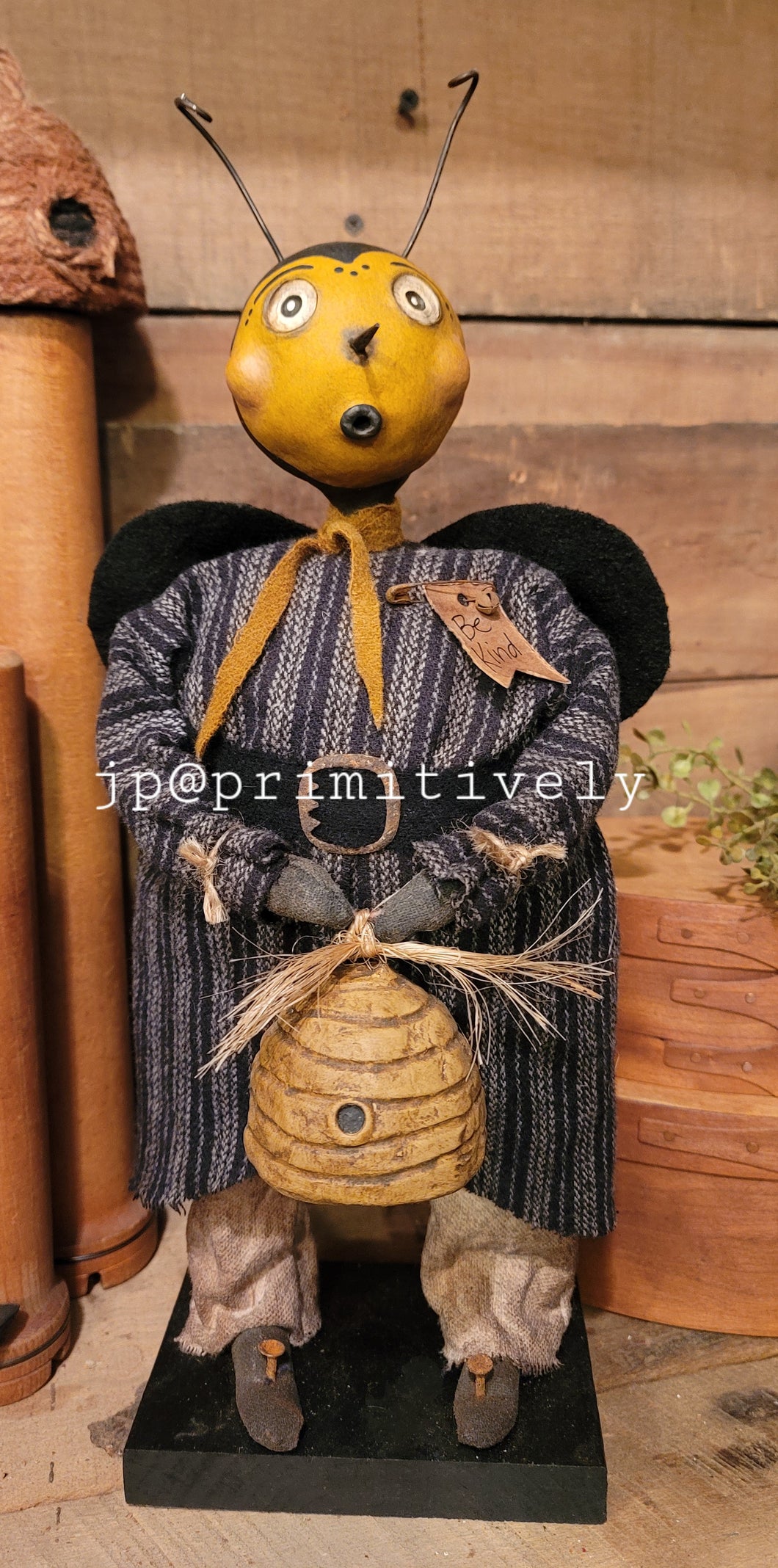 Primitive Bee #6